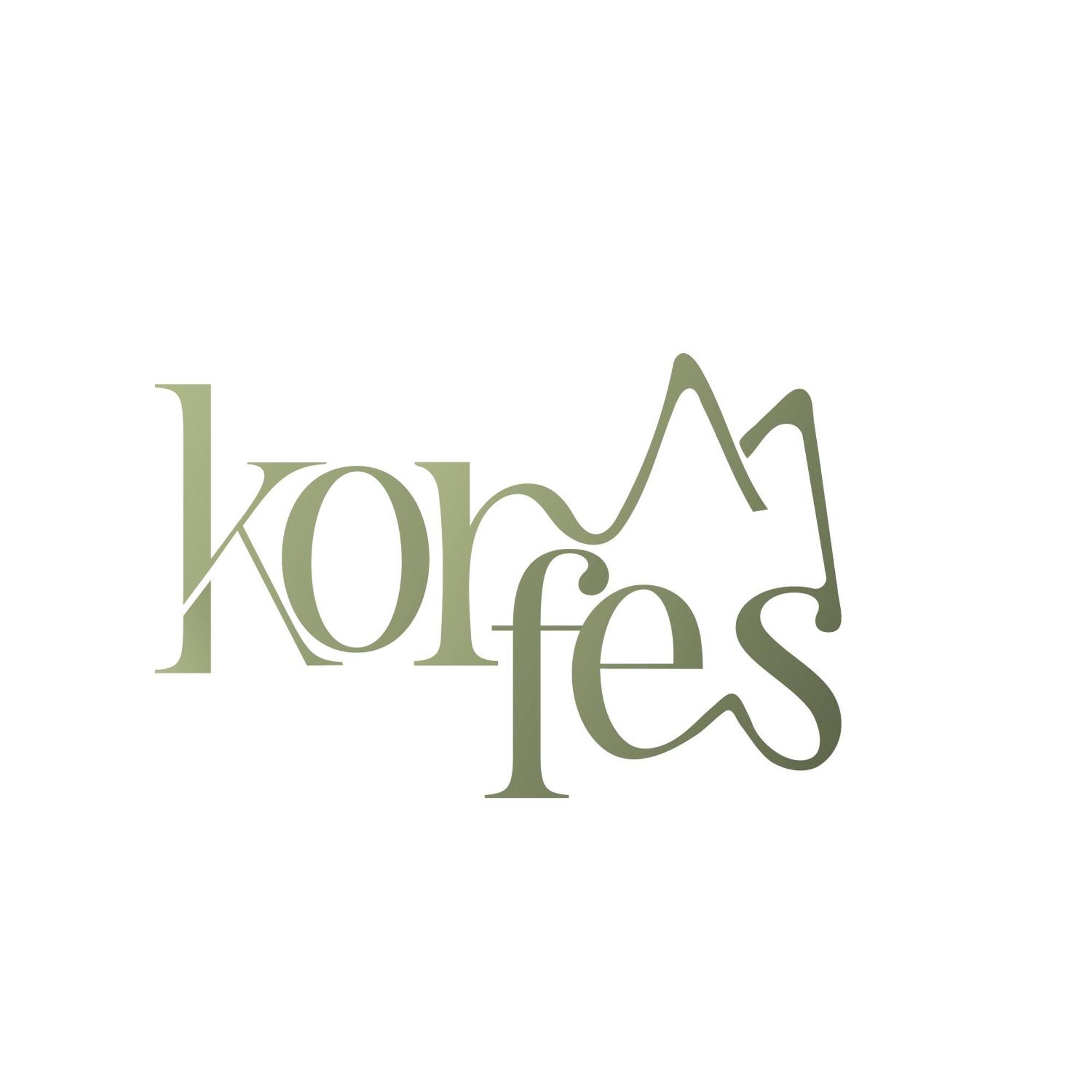 Villa Korfes-Κορφές Τριώροφη Βίλα Για Οικογένειες Και Παρέες Karpenisi ภายนอก รูปภาพ